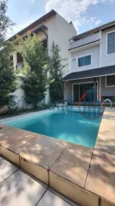 Casa de Condomínio com 4 Quartos para alugar, 180m² no Vargem Pequena, Rio de Janeiro