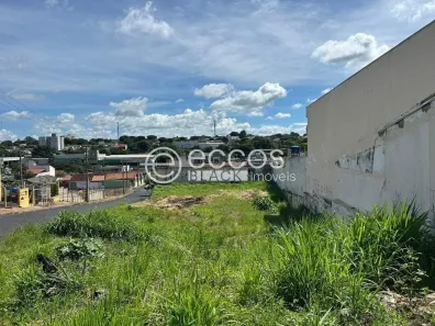 Lote/Terreno à venda, 586m² no Martins, Uberlândia