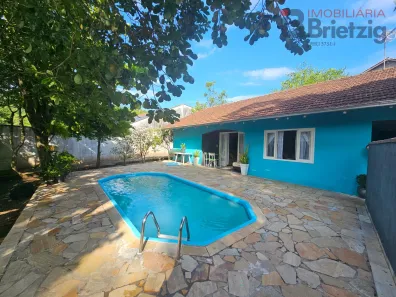 Casa com 3 Quartos à venda, 156m² no Bom Retiro, Joinville
