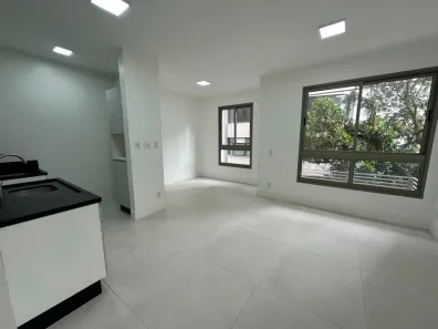 Apartamento com 1 Quarto para alugar, 36m² no Centro, Florianópolis