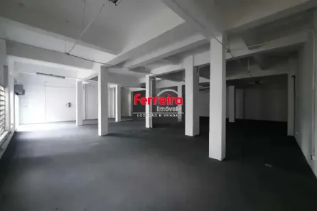 Galpão/Depósito/Armazém para alugar, 439m² no Navegantes, Porto Alegre