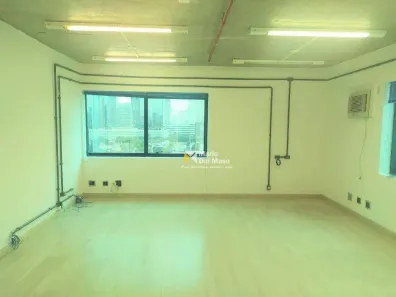 Sala Comercial à venda, 72m² no Chácara Santo Antônio (Zona Sul), São Paulo