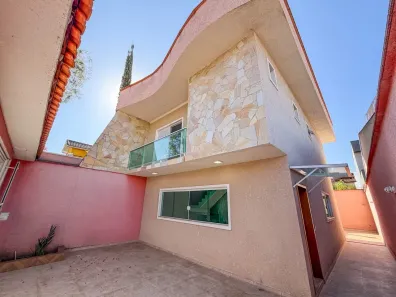 Casa com 3 Quartos para alugar, 140m² no Portais (Polvilho), Cajamar