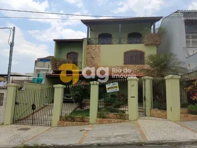 Casa com 3 Quartos à venda, 428m² no Jardim Sulacap, Rio de Janeiro