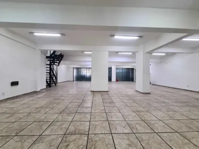 Ponto Comercial à venda, 380m² no Lourdes, Belo Horizonte