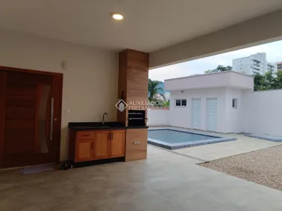Casa com 3 Quartos à venda, 260m² no Pagani, Palhoça