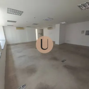 Sala Comercial para alugar, 245m² no Vila Olímpia, São Paulo