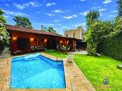 Casa com 3 Quartos à venda, 194m² no São Paulo II, Cotia