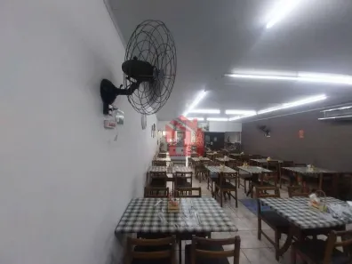 Ponto Comercial à venda, 300m² no Centro, Santos