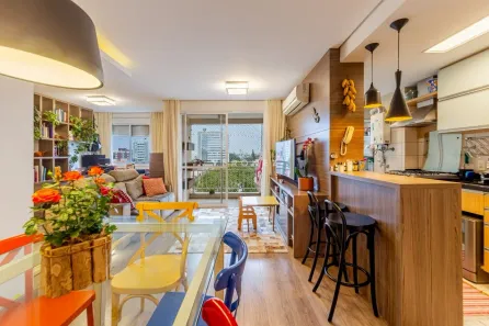 Apartamento com 3 Quartos à venda, 75m² no Passo da Areia, Porto Alegre