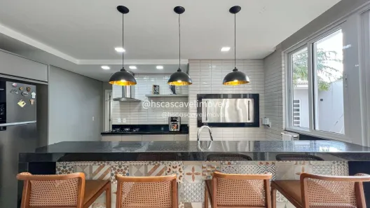 Imóvel Comercial com 4 Quartos à venda, 337m² no Região do Lago, Cascavel