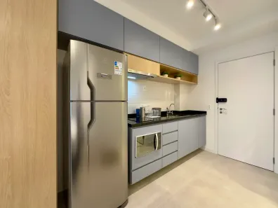 Apartamento com 1 Quarto para venda ou aluguel, 32m² no Jardim das Acácias, São Paulo