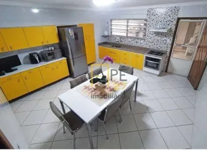 Sobrado com 3 Quartos à venda, 136m² no Vila Carrão, São Paulo