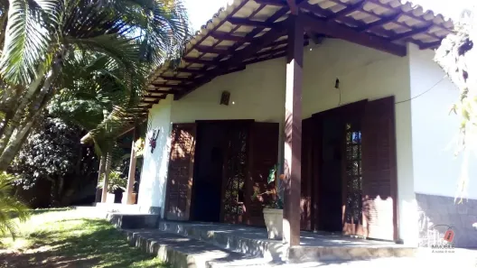 Casa com 5 Quartos à venda, 220m² no Samambaia, Petrópolis