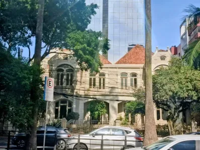 Sala Comercial à venda, 45m² no Independência, Porto Alegre