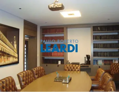 Ponto Comercial com 20 Quartos à venda, 750m² no Jardim América, São Paulo