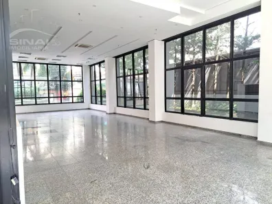 Ponto Comercial para alugar, 250m² no Vila Olímpia, São Paulo