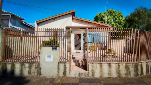 Casa com 2 Quartos à venda, 211m² no Jardim Santana, Valinhos