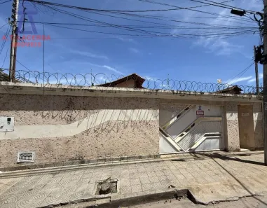 Casa com 3 Quartos para alugar, 300m² no Todos os Santos, Montes Claros