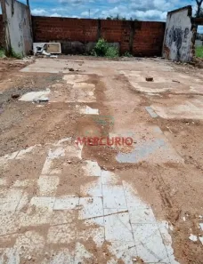 Lote/Terreno à venda, 250m² no Vila Dutra, Bauru