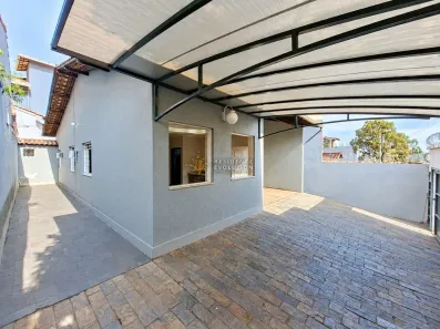 Casa com 3 Quartos à venda, 204m² no Santa Amélia, Belo Horizonte