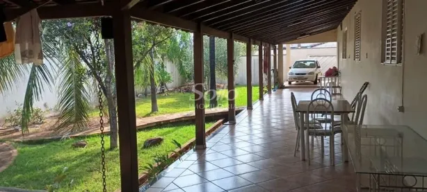 Casa com 4 Quartos à venda, 357m² no Vigilato Pereira, Uberlândia