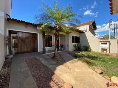 Casa com 3 Quartos à venda, 330m² no Fátima, Canoas