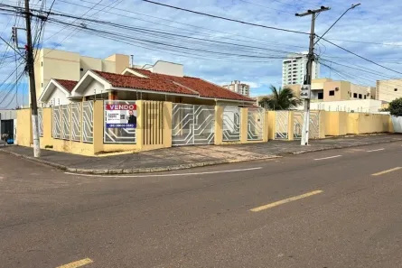 Casa com 4 Quartos à venda, 309m² no Jardim Mato Grosso, Rondonópolis