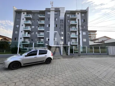 Apartamento com 2 Quartos para alugar, 49m² no Floresta, Joinville