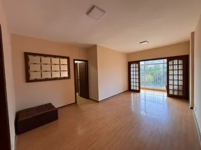 Apartamento com 3 Quartos para alugar, 85m² no Alto, Teresópolis