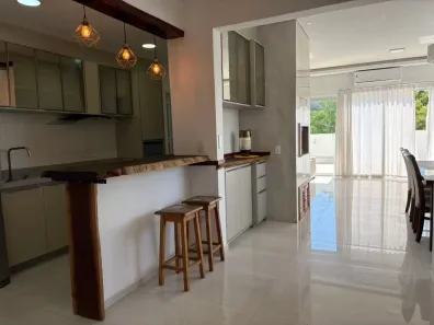 Cobertura com 2 Quartos à venda, 135m² no Canasvieiras, Florianópolis