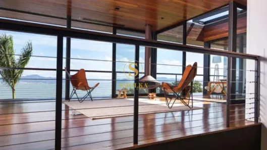 Casa de Condomínio com 3 Quartos à venda, 340m² no Cacupé, Florianópolis