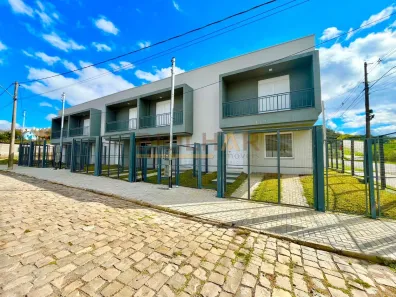 Sobrado com 2 Quartos à venda, 70m² no Sagrada Família, Caxias do Sul