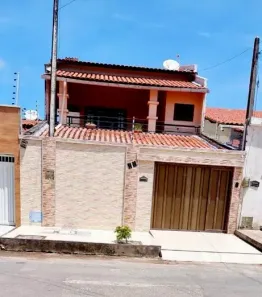 Casa com 4 Quartos à venda, 271m² no Cajazeiras, Fortaleza