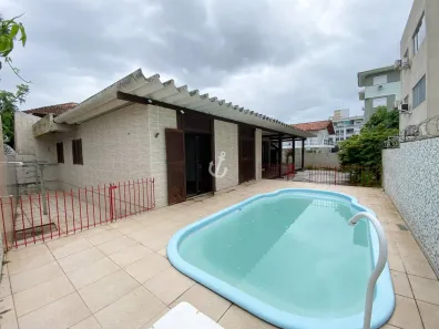 Casa com 3 Quartos à venda, 175m² no Canasvieiras, Florianópolis