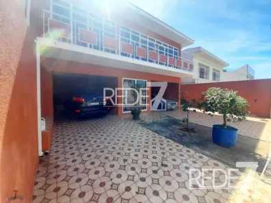 Sobrado com 3 Quartos para alugar, 253m² no Vila Industrial, Campinas