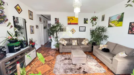 Casa com 3 Quartos à venda, 200m² no Trevo, Belo Horizonte