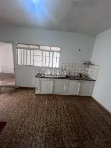 Casa com 3 Quartos para alugar, 108m² no Nossa Senhora da Abadia, Uberaba