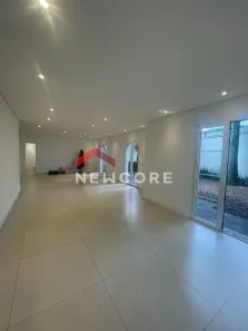 Casa de Condomínio com 4 Quartos à venda, 398m² no Jardim Petrópolis, São Paulo