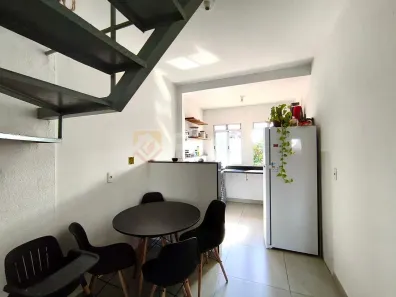 Casa com 3 Quartos à venda, 90m² no São Francisco, Serra