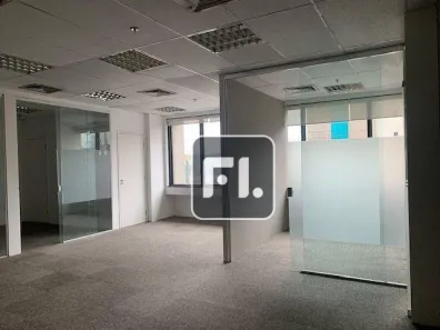 Sala Comercial para alugar, 469m² no Vila Olímpia, São Paulo