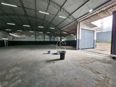 Galpão/Depósito/Armazém para alugar, 900m² no Parque Industrial Cumbica, Guarulhos