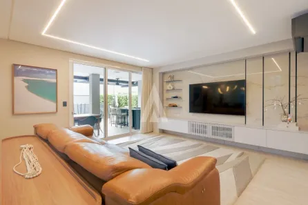 Casa com 4 Quartos à venda, 310m² no América, Joinville
