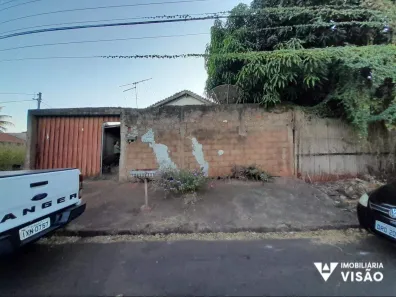 Casa com 3 Quartos à venda, 70m² no Lourdes, Uberaba