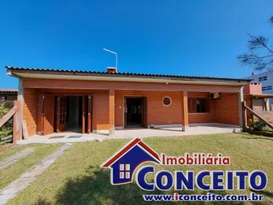 Casa com 2 Quartos à venda, 133m² no Praia de Mariluz, Imbé