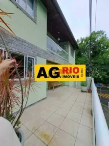 Casa com 3 Quartos à venda, 224m² no Praça Seca, Rio de Janeiro