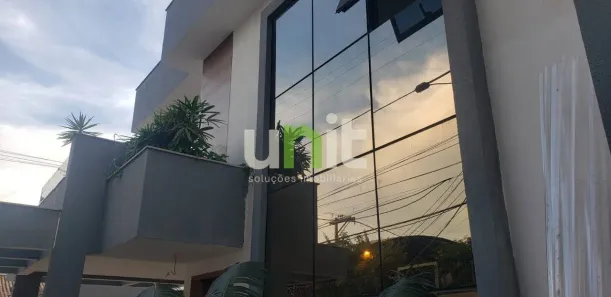 Casa com 4 Quartos à venda, 175m² no Piratininga, Niterói