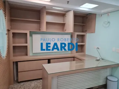 Ponto Comercial com 3 Quartos para alugar, 40m² no Vila Olímpia, São Paulo