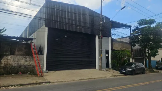 Galpão/Depósito/Armazém para alugar, 350m² no Jardim Fátima, Guarulhos