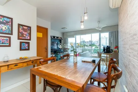 Apartamento com 3 Quartos à venda, 81m² no Santana, Porto Alegre